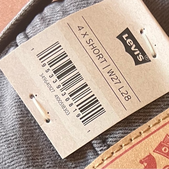 Levi’s Wedgie Straight *NWT* 27 X 28 - Picture 5 of 6